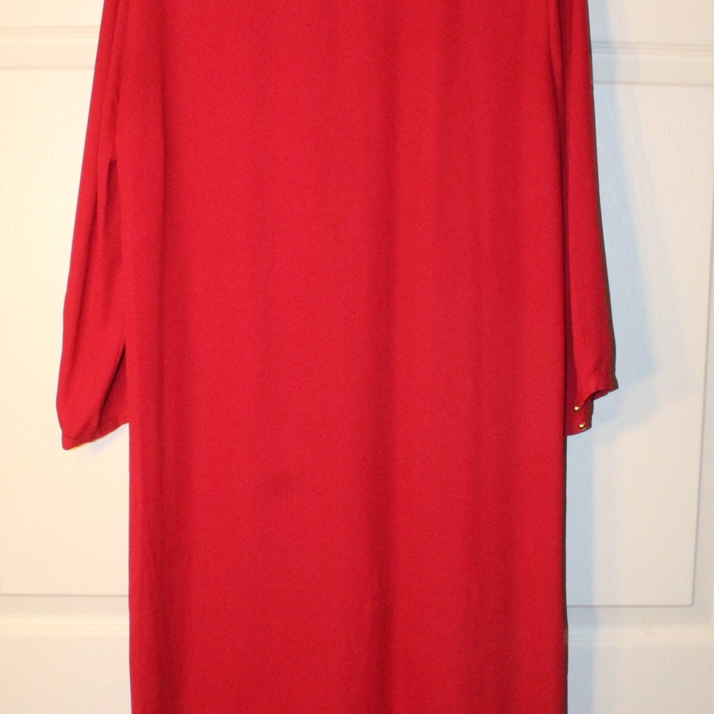 Tunic - Picture 2 of 3
